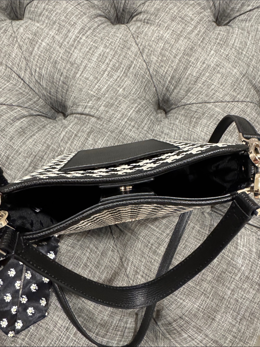 kate spade Bag Darcy Small Leather Black White Houndstooth Woven Crossbody - Picture 11 of 17